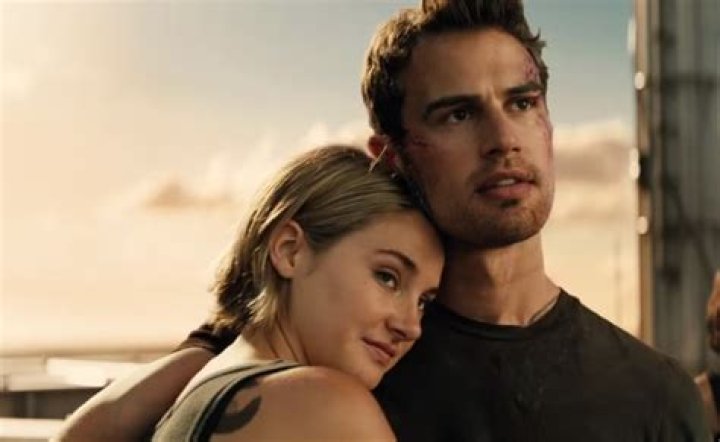 Do Tris and Four ever sleep together?