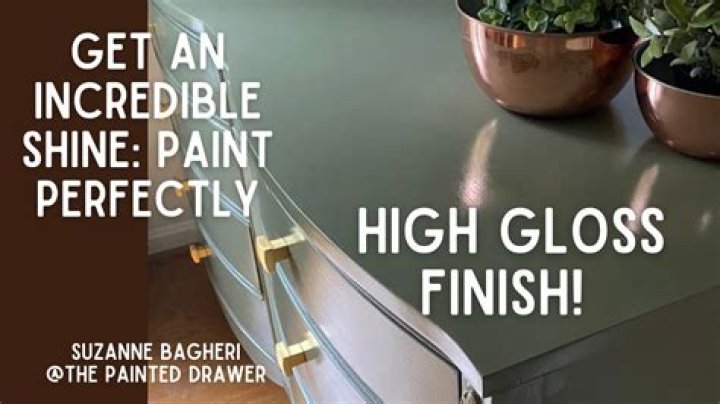 Does all gloss paint go yellow?