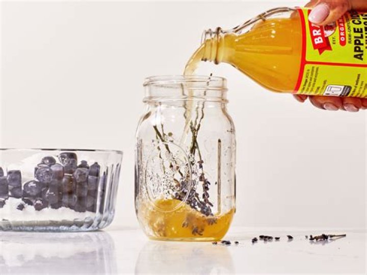 Does apple cider vinegar help plants grow?