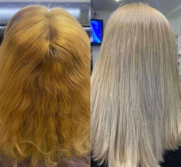 Does vinegar damage bleached hair?