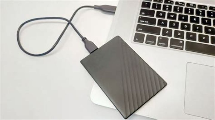 How long does a external hard drive last?