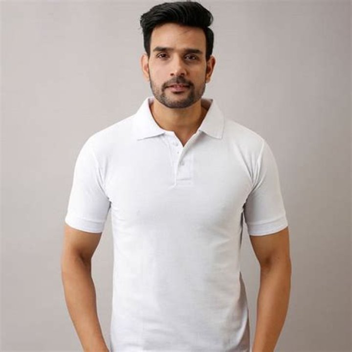 Is Polo T shirt formal?