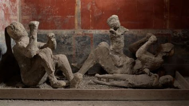 What artefacts were found in Pompeii?