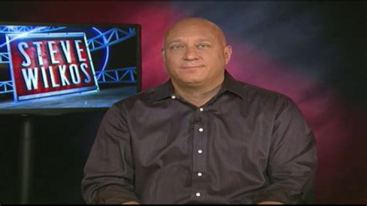 Where can I watch full episodes of Steve Wilkos?